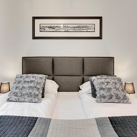 Apartmate- Heart Of Oldtown Apartment- Sauna & Security Гданьск Экстерьер фото